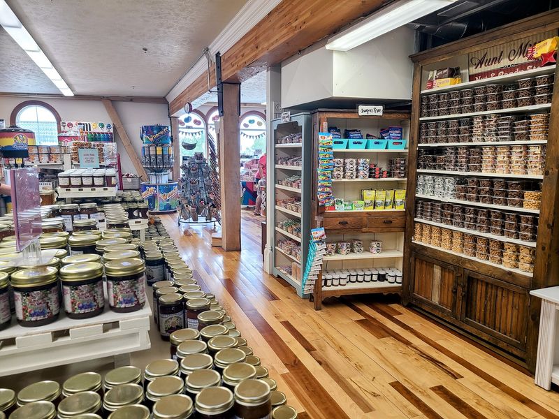 A Candy Shop That Feels Like Time Travel A Candy Shop That Feels Like Time Travel