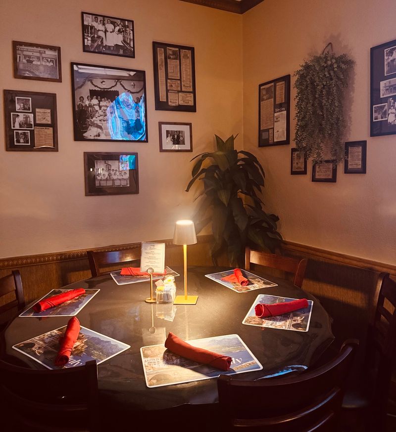 A Depression-Era Dining Room Table 
