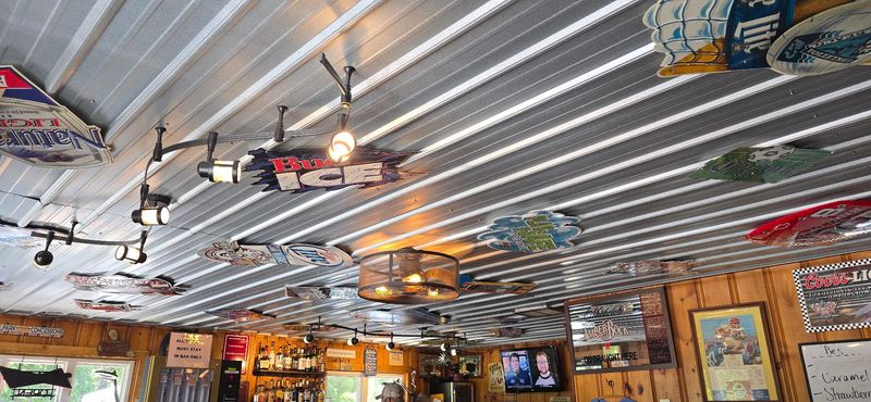 A Family-Friendly Spot Where Everyone Gets Taken Care Of A Family-Friendly Spot Where Everyone Gets Taken Care Of