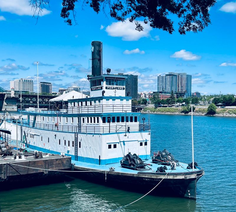 A Floating Museum Tied to the Downtown Seawall
