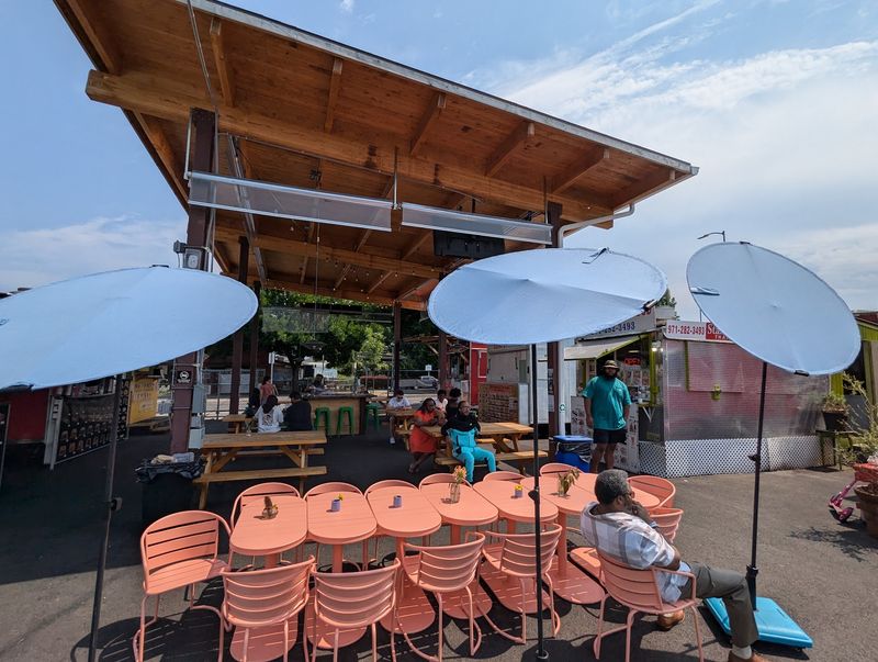A Food Cart That Grew Into Something Special A Food Cart That Grew Into Something Special