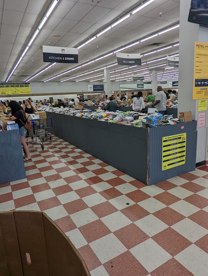 A Hands-On Alternative To The Usual Mall Trip