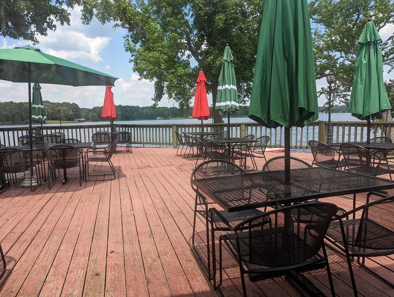 A Hidden Gem on the Shore of Lake Hawkins