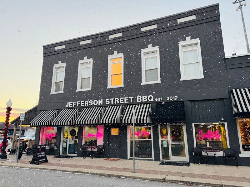 A Hundred-Year-Old Building With Small-Town Warmth