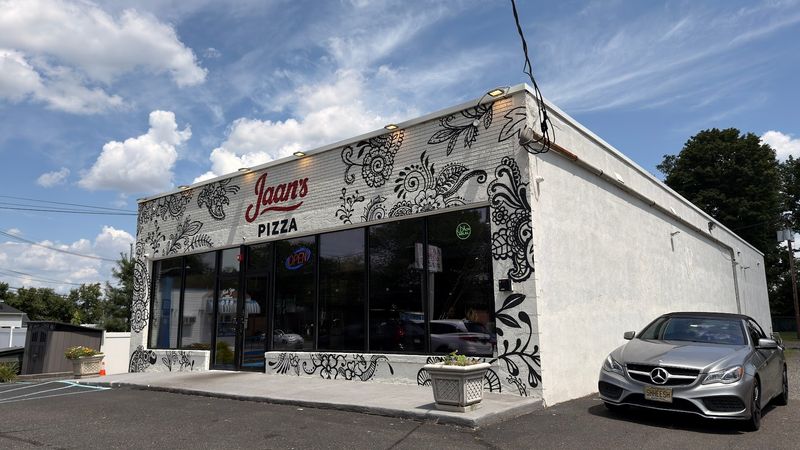 A Neighborhood Pizzeria With Two Culinary Roots