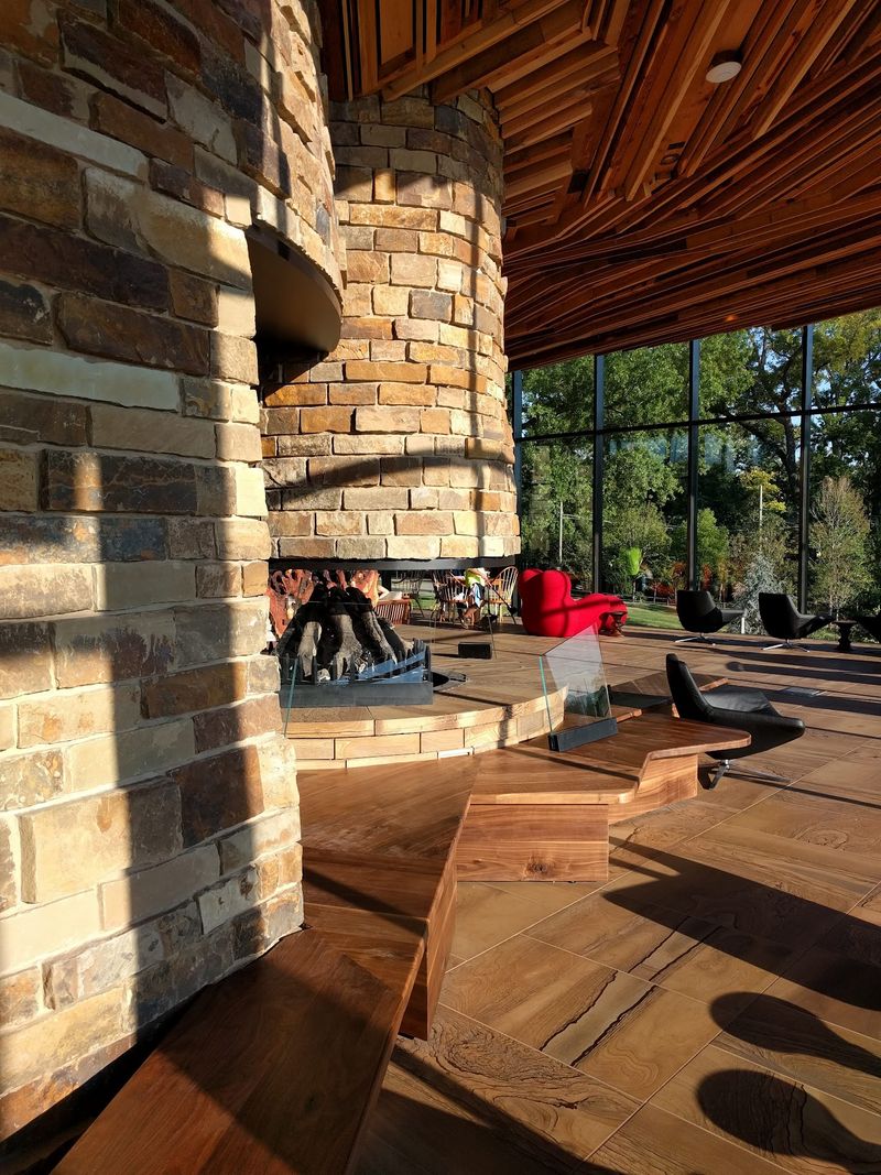 A Place You Can Actually Linger