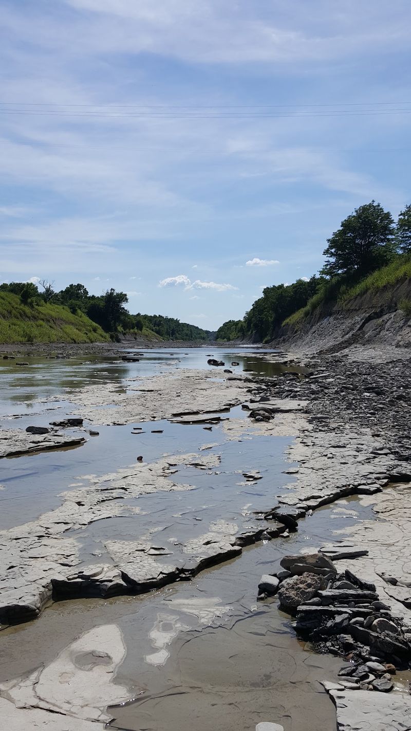 A Riverbed That Used To Be A Seafloor A Riverbed That Used To Be A Seafloor