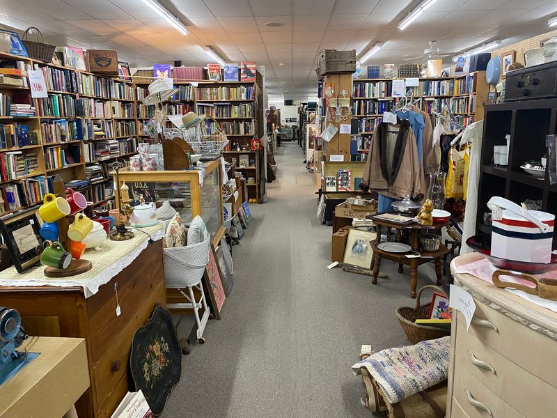Aisles of Endless Discovery