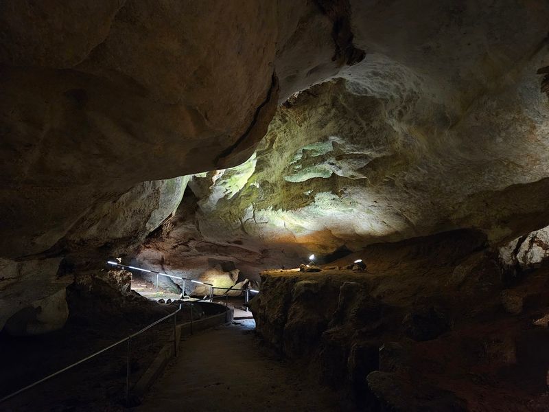 Alabaster Caverns State Park Underground