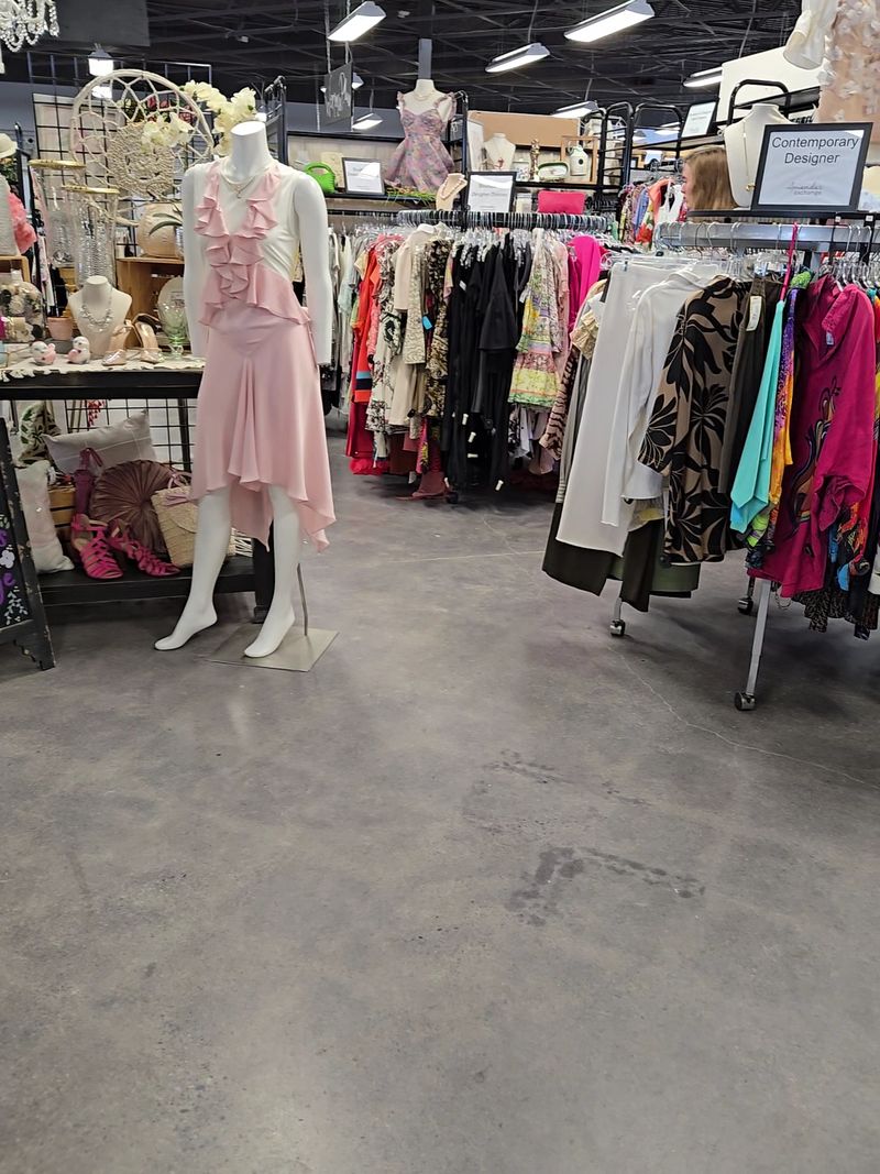 Amanda's Exchange in Carmel, A Resale Experience That Feels Surprisingly Elevated