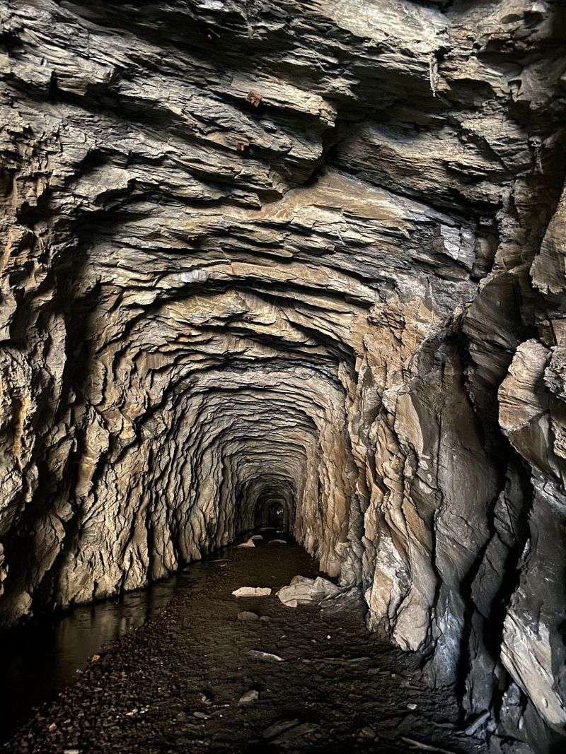 An 800-Foot Underground Relic An 800-Foot Underground Relic
