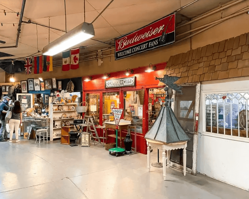 An Antique Mall Hiding Under The Same Roof