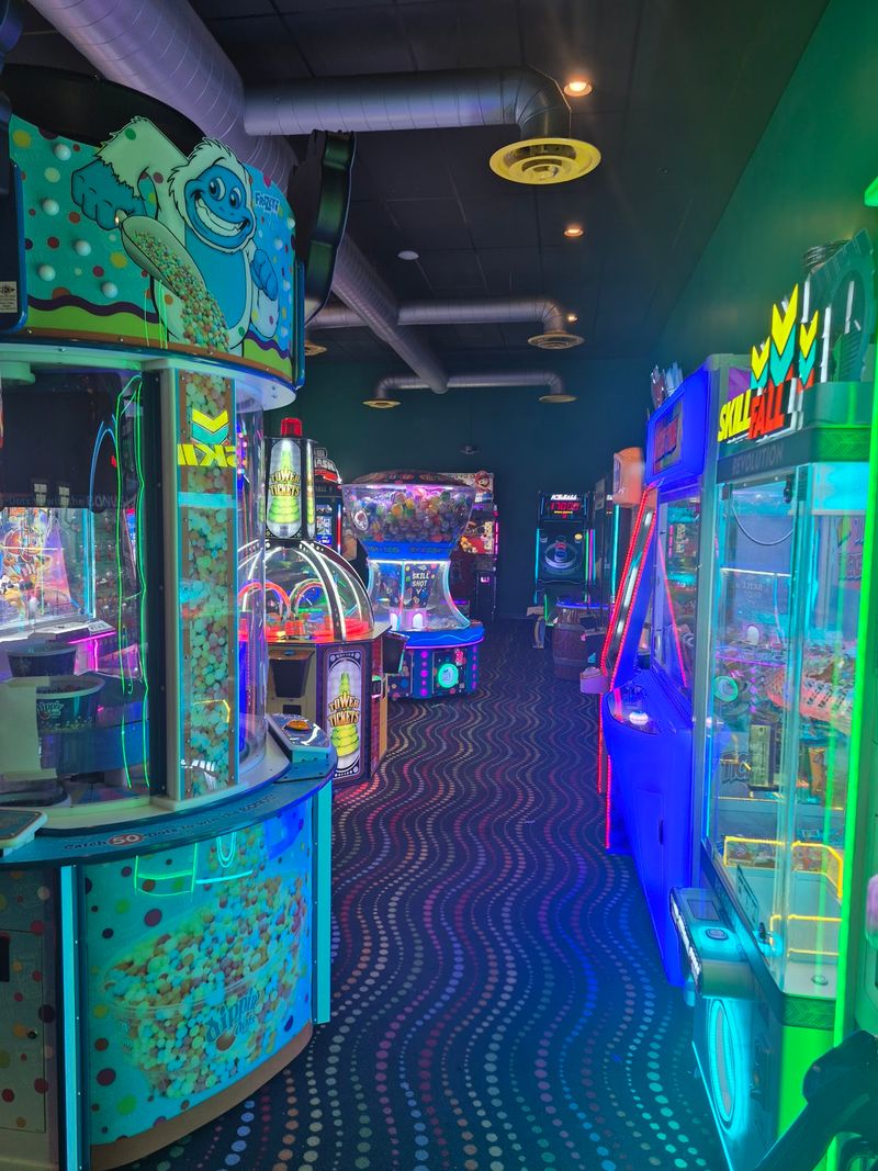 An Arcade That Feels Wonderfully Old School An Arcade That Feels Wonderfully Old School