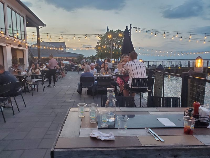 An Atmosphere Built for Every Kind of Occasion An Atmosphere Built for Every Kind of Occasion