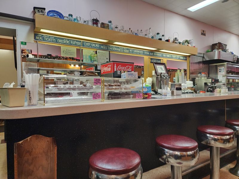 An Atmosphere Pulled Straight From the 1950s