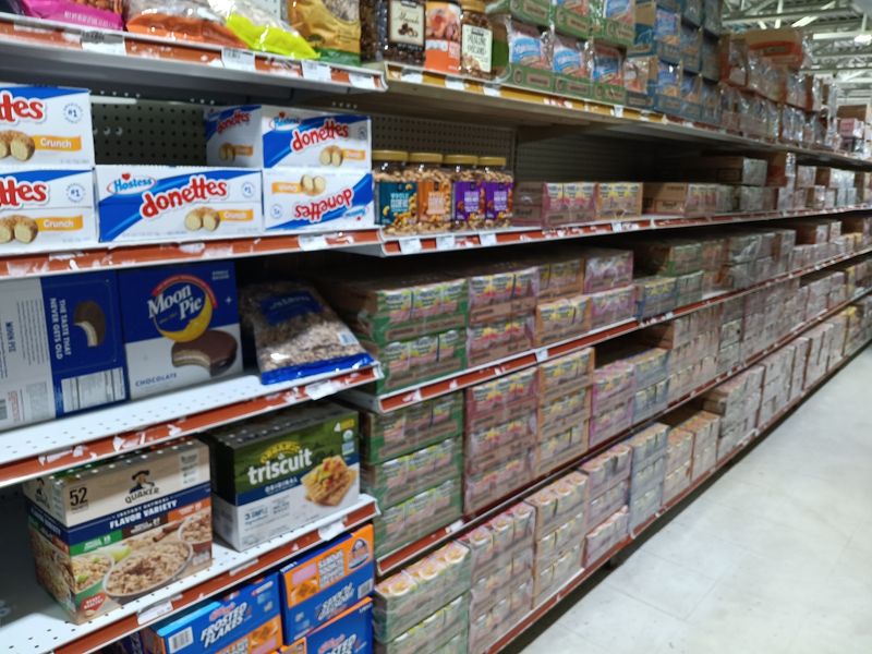 An Old School Candy Aisle That Sparks Instant Nostalgia An Old School Candy Aisle That Sparks Instant Nostalgia