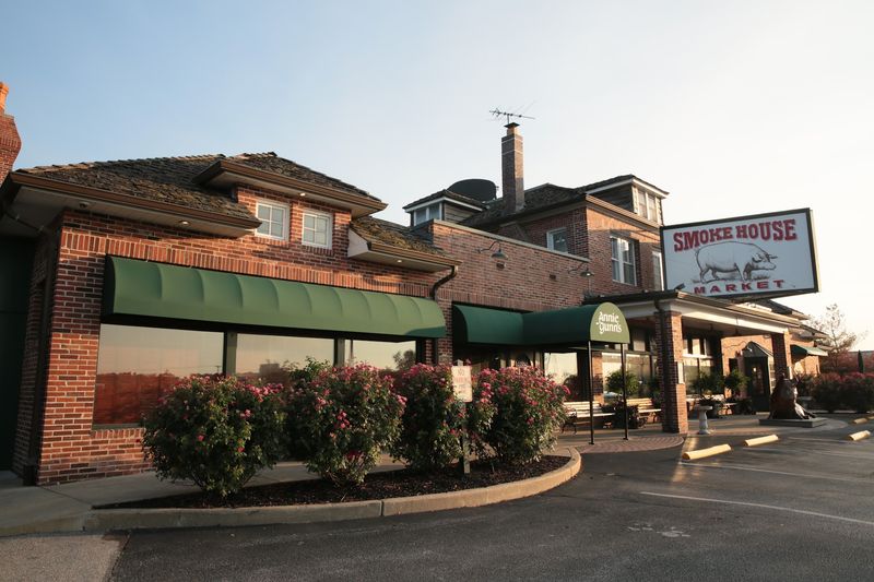Annie Gunn’s, Chesterfield Annie Gunn’s, Chesterfield