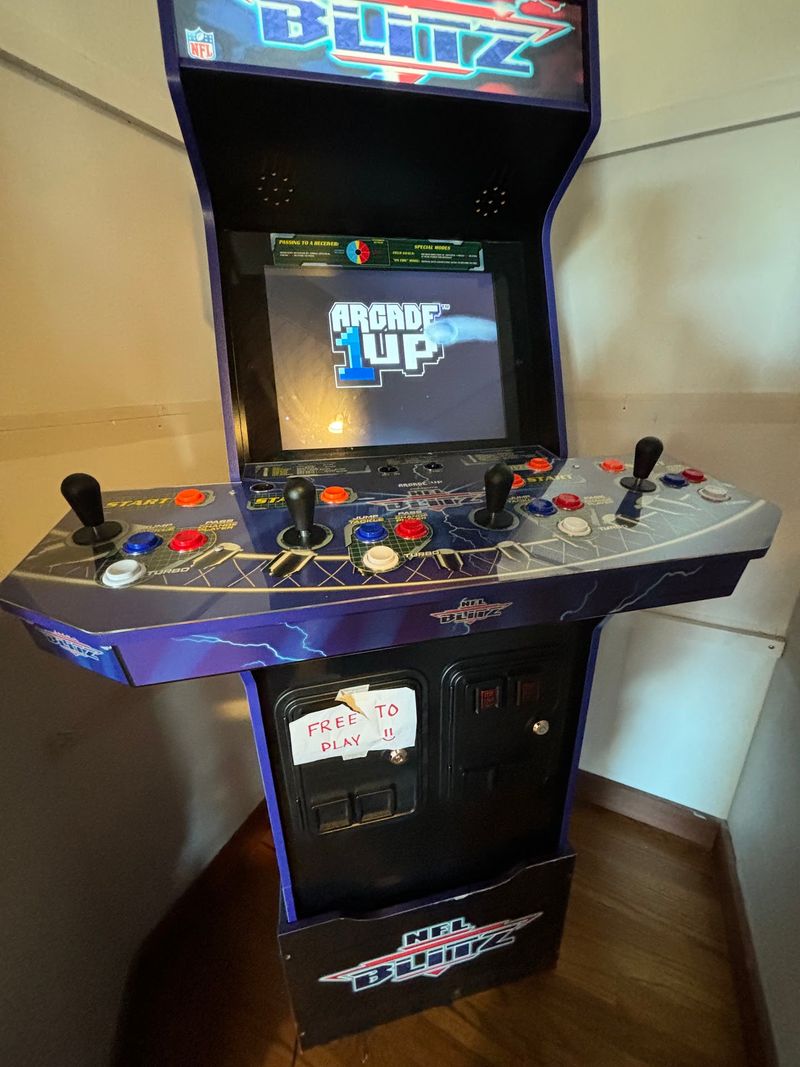 Arcade Games Humming While You Wait
