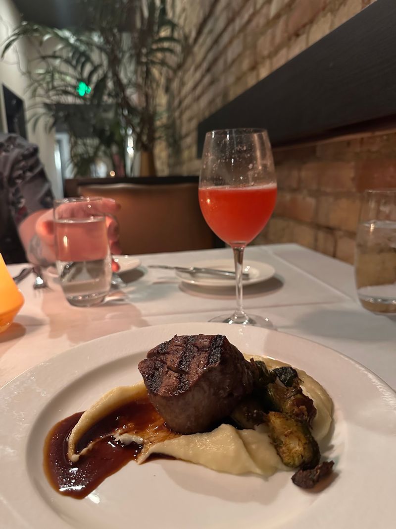 Artisan, Elkhart