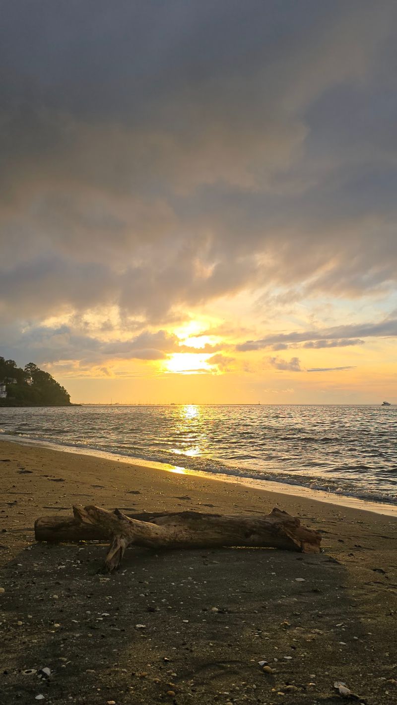 Bay Water Views That Go On Forever