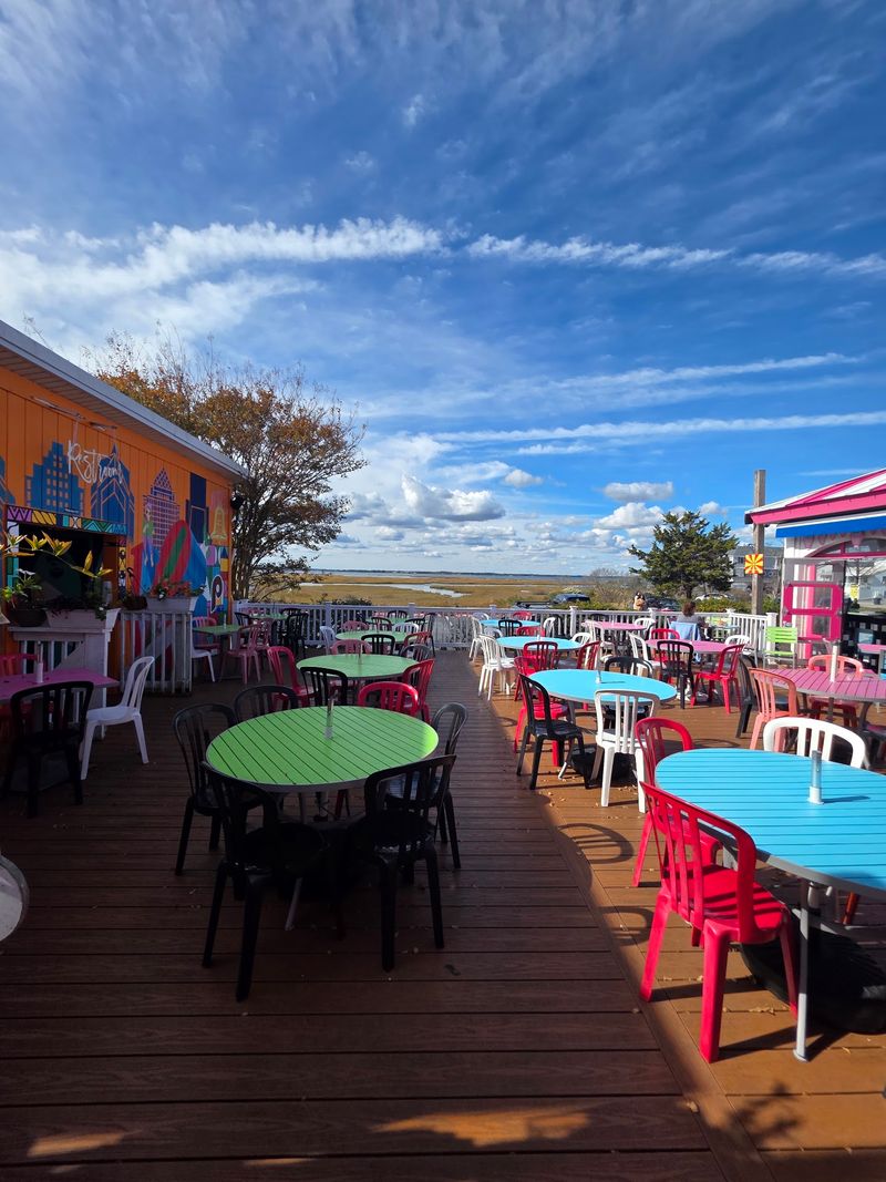 Bayfront Views That Turn Breakfast Into an Event Bayfront Views That Turn Breakfast Into an Event