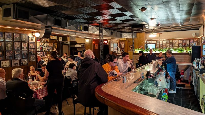 Belmont Tavern