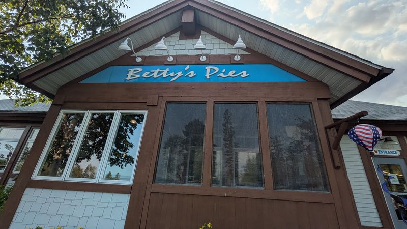 Betty's Pies, Two Harbors, MN Betty's Pies, Two Harbors, MN