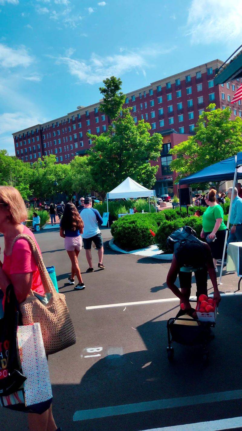 Bloomington Community Farmers' Market, Bloomington