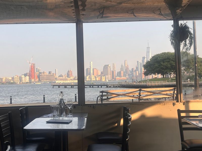 Blue Eyes Restaurant (Hoboken) Blue Eyes Restaurant (Hoboken)