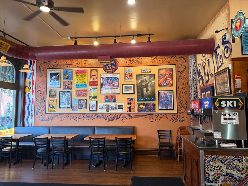 Blues Records, Murals, And Wall-To-Wall Character Blues Records, Murals, And Wall-To-Wall Character
