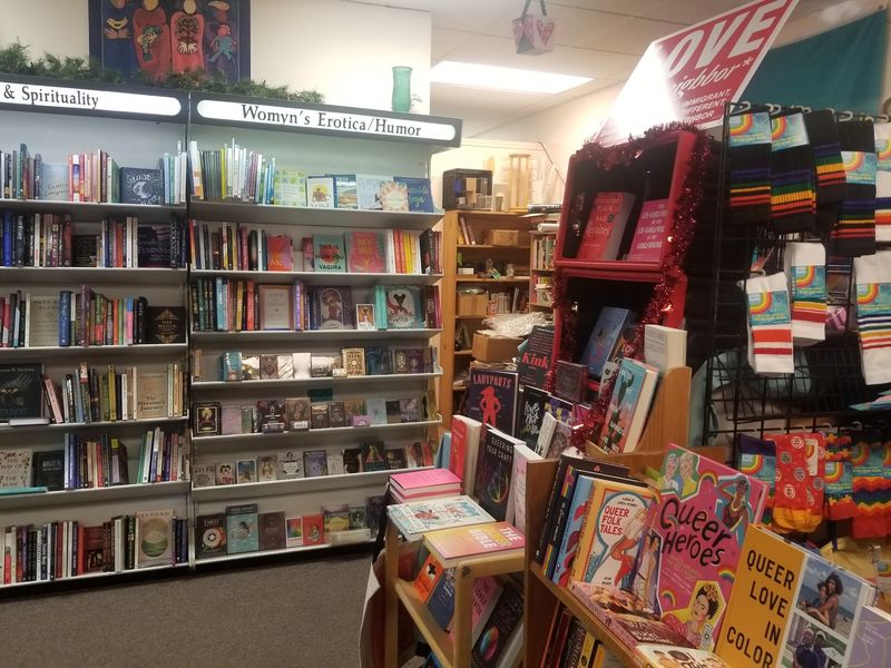 BookWoman 