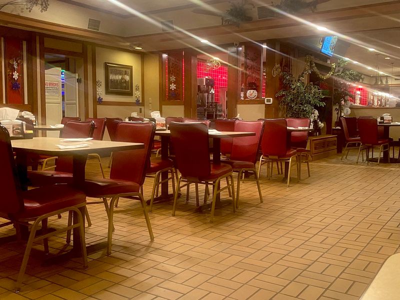 Booths With Outlets And Other Traveler Perks
