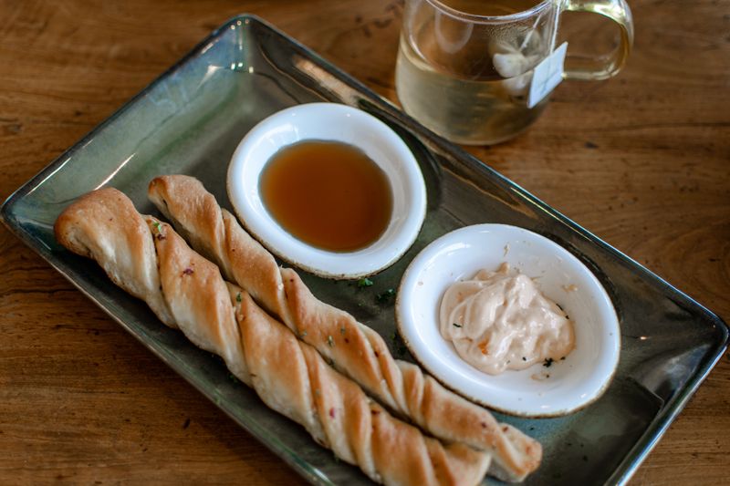 Breadsticks So Big They Get Folded Into The Box Breadsticks So Big They Get Folded Into The Box