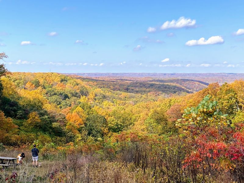 Brown County State Park Turns the Hills Into a Color Show Brown County State Park Turns the Hills Into a Color Show