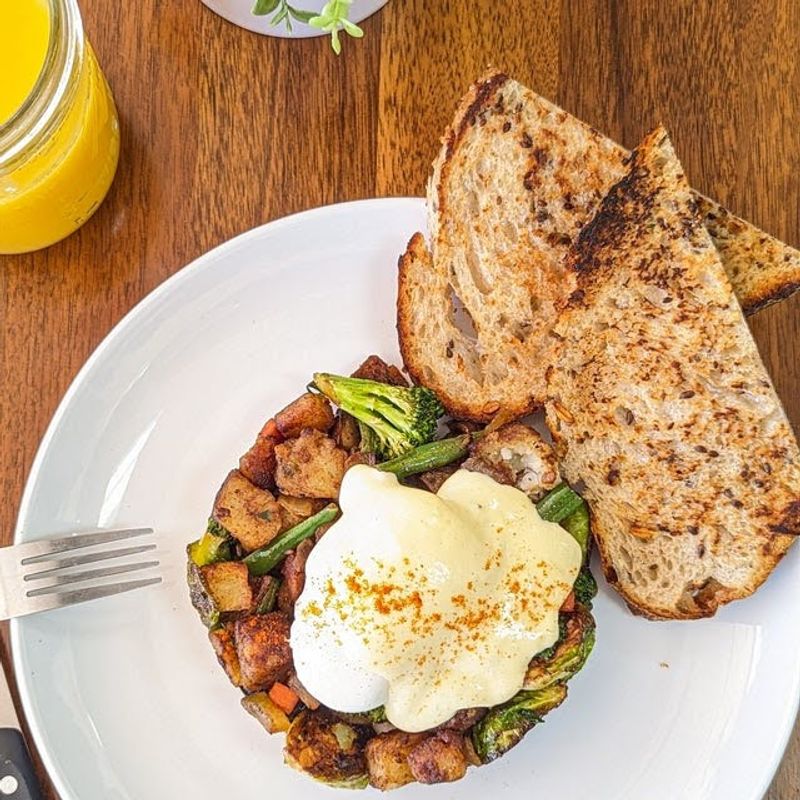 Brunch Plates That Go Well Past Pastry Brunch Plates That Go Well Past Pastry