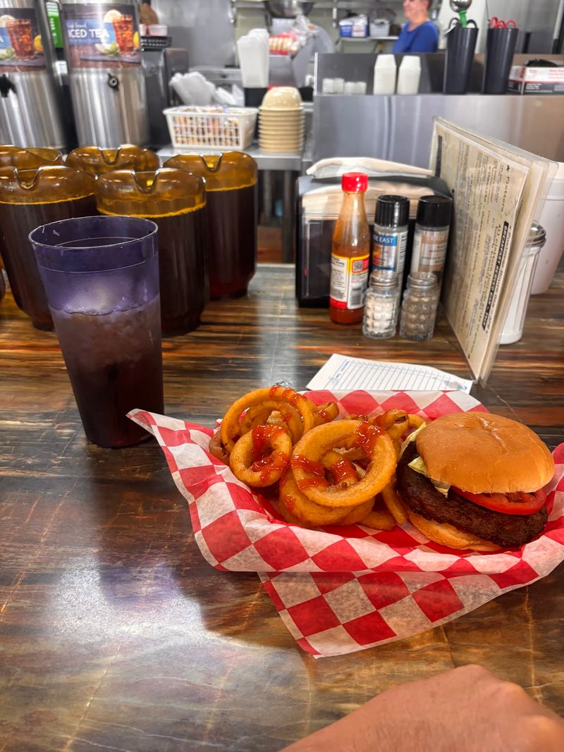 Busy Bee Cafe In Cullman And Its Famous Slugburgers Busy Bee Cafe In Cullman And Its Famous Slugburgers