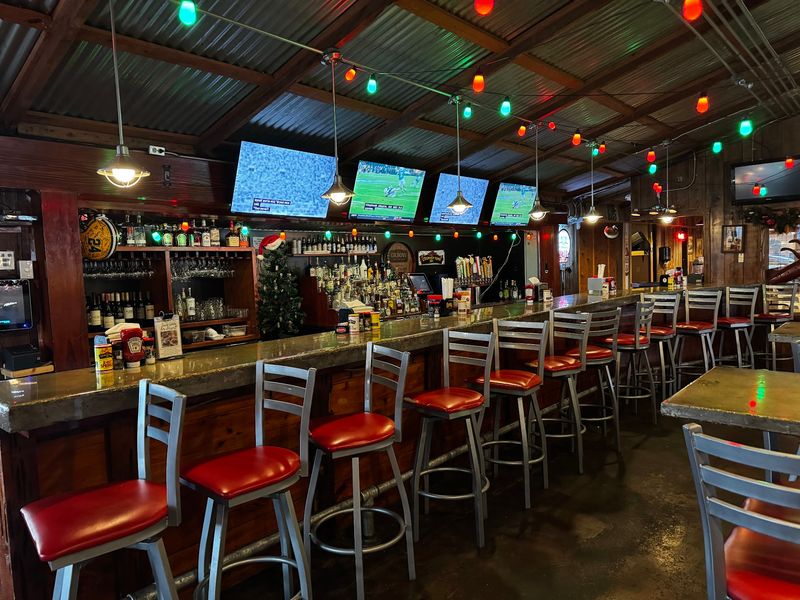Cajun Hospitality, Served Without Fuss Cajun Hospitality, Served Without Fuss