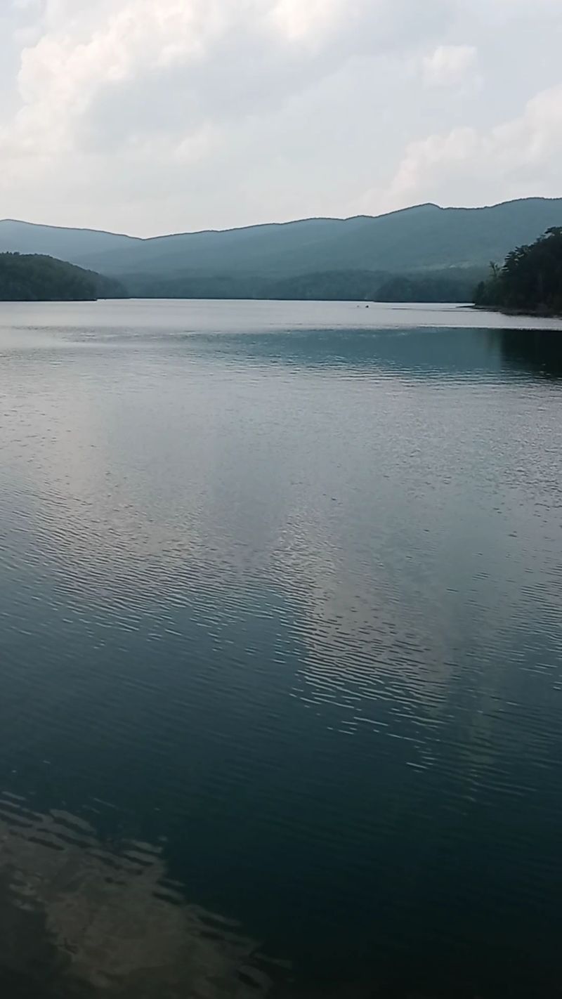 Carvins Cove Reservoir, Roanoke Carvins Cove Reservoir, Roanoke