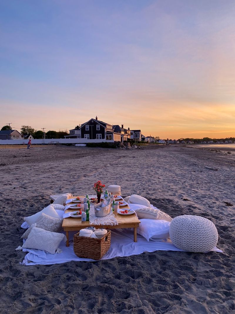 Casual Eats Just Steps From The Sand