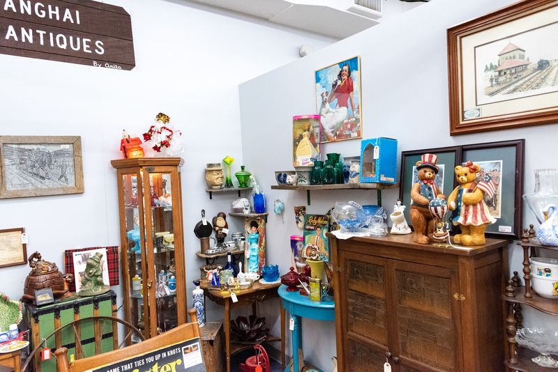 Charles Town's Eclectic Treasure Trove Charles Town's Eclectic Treasure Trove