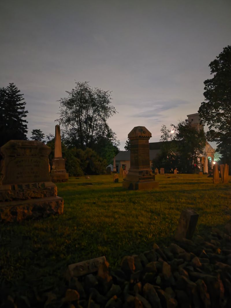 Chester Village Cemetery, Chester