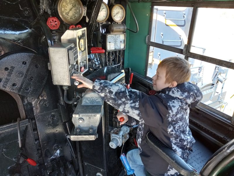 Climbing Into a Real Locomotive Cab Like an Engineer Climbing Into a Real Locomotive Cab Like an Engineer