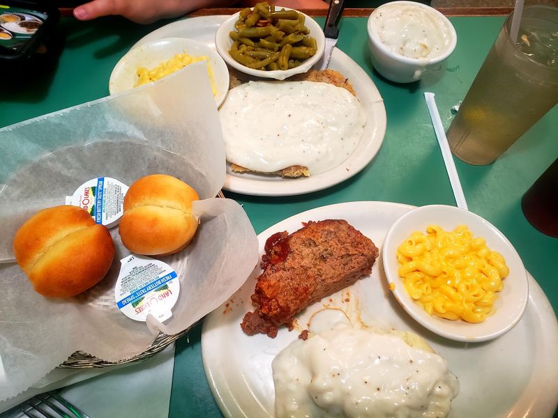 Comfort Food That Knows Exactly What It Is