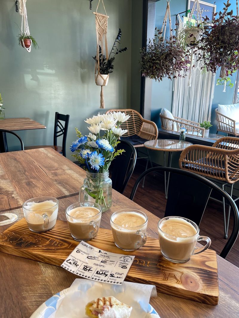 Creative Cups, Cozy Corner