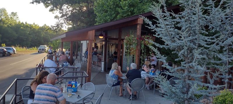 Creekside Seating That Fills Up Fast Creekside Seating That Fills Up Fast