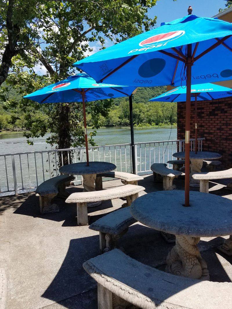 Dairy Queen, Hinton Dairy Queen, Hinton