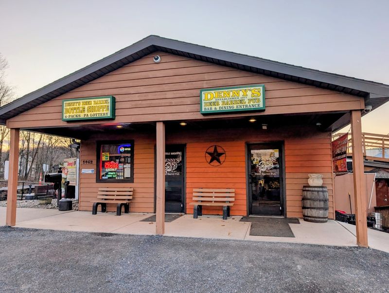 Denny's Beer Barrel Pub, Clearfield