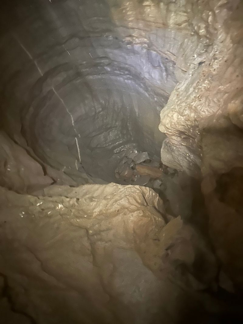 Descending into the Unknown at Underground Alabama, Sims Cave Descending into the Unknown at Underground Alabama, Sims Cave