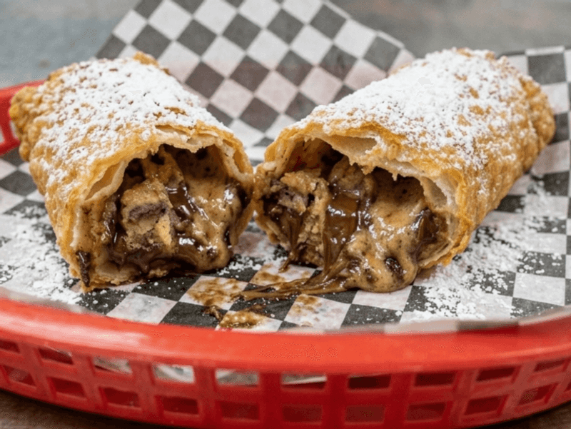 Dessert Egg Rolls Worth Saving Room For