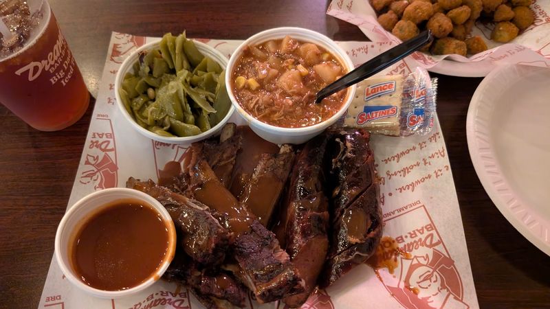 Dreamland Bar-B-Que, Where Ribs Become a Religion Dreamland Bar-B-Que, Where Ribs Become a Religion